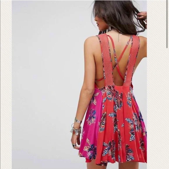 Pink & Red Floral “Thought I was Dreaming” Free People Dress - Picture 3 of 9